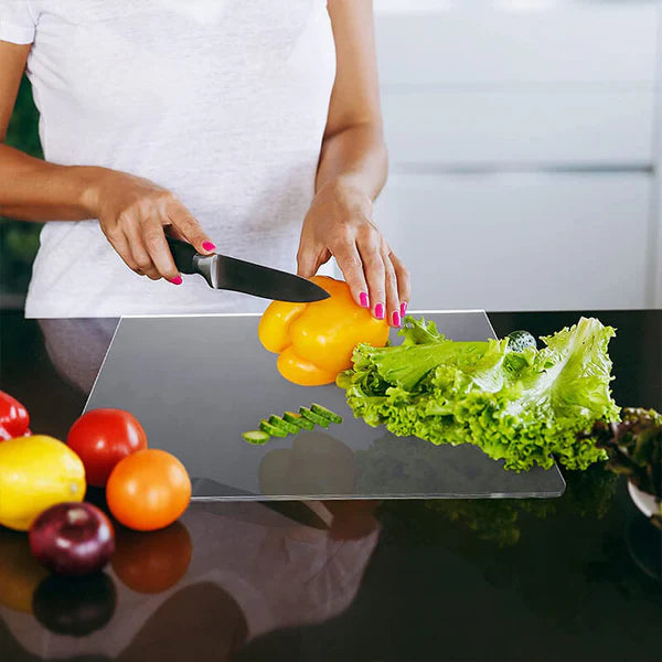 Acrylic anti-slip transparent cutting board